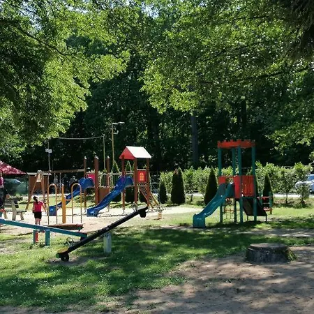 Karpatia Vendégház